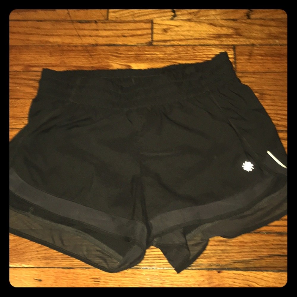 Athleta running shorts dark green size xs